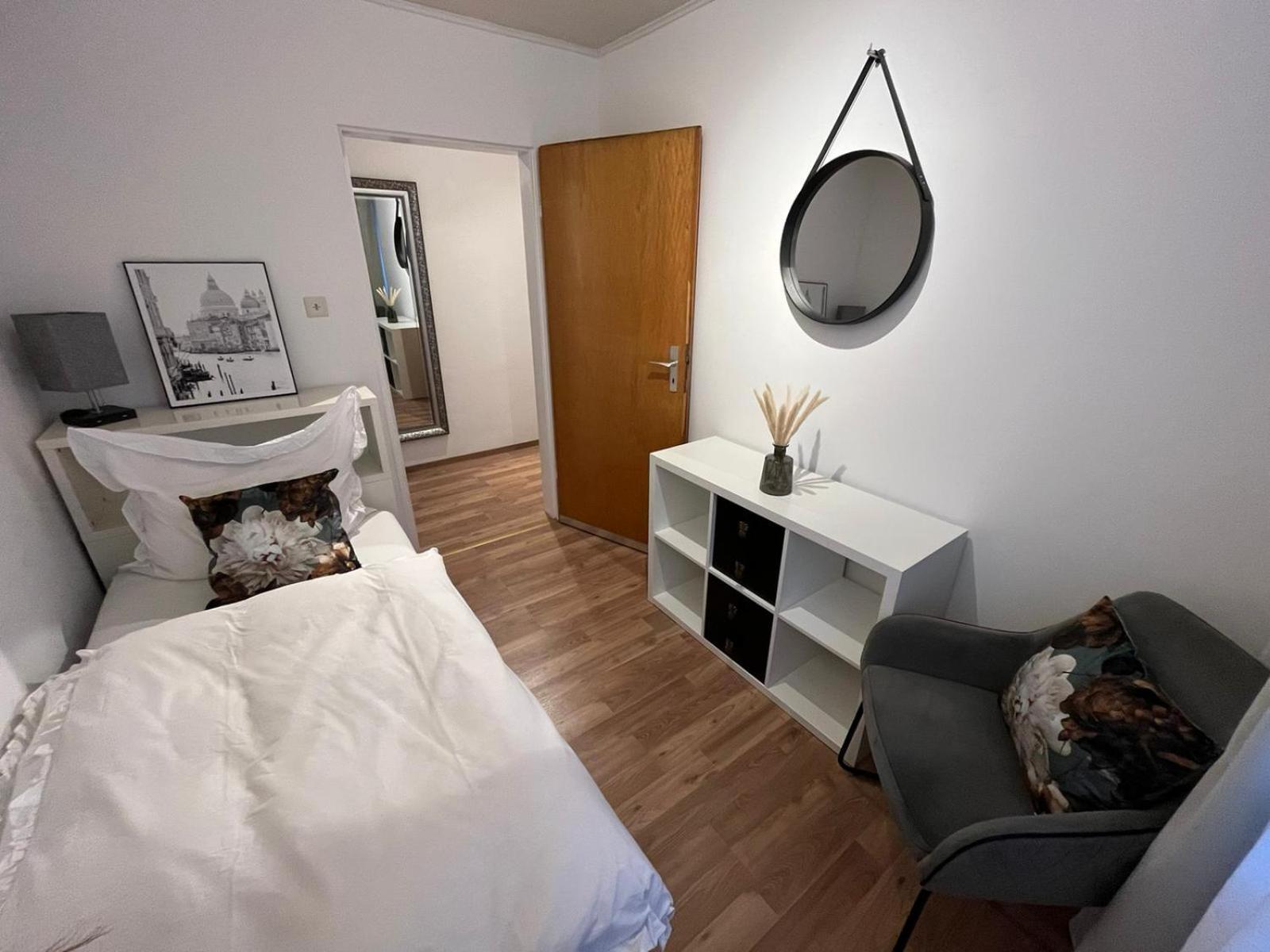 Casa Inn Parkview - Relax & Chill - Perfect For Business Travel, Weekend Trip, Family&Friends, Dogs Lover, Romance, Layover Or Longstay Limburg an der Lahn Eksteriør billede