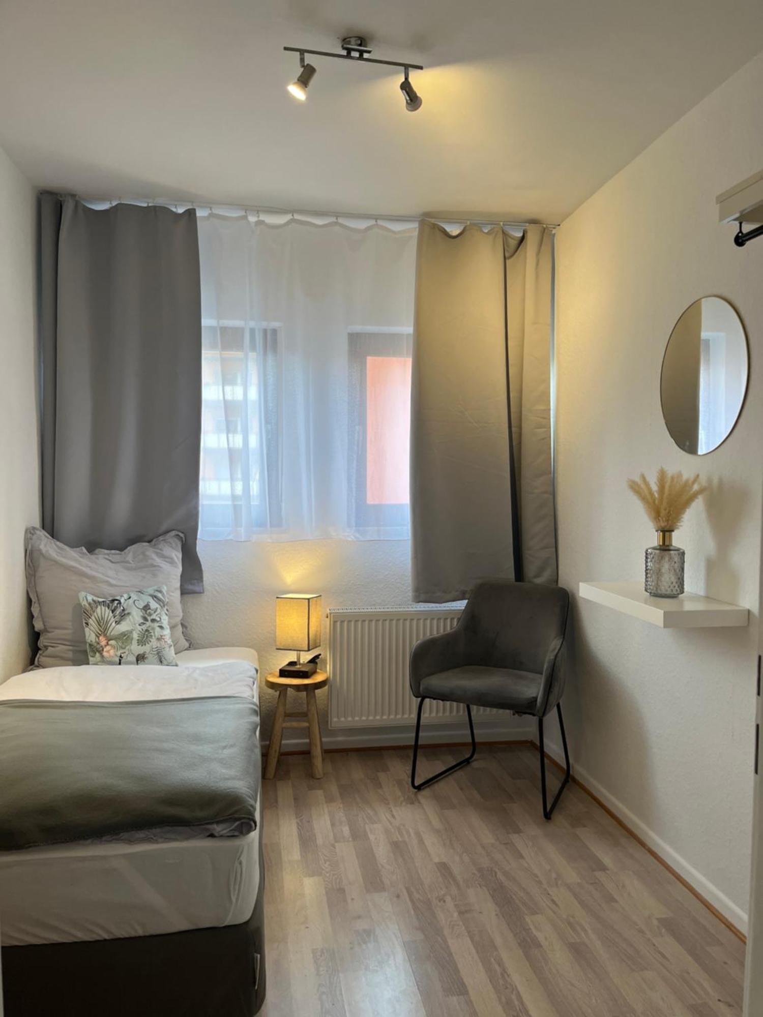Casa Inn Parkview - Relax & Chill - Perfect For Business Travel, Weekend Trip, Family&Friends, Dogs Lover, Romance, Layover Or Longstay Limburg an der Lahn Eksteriør billede